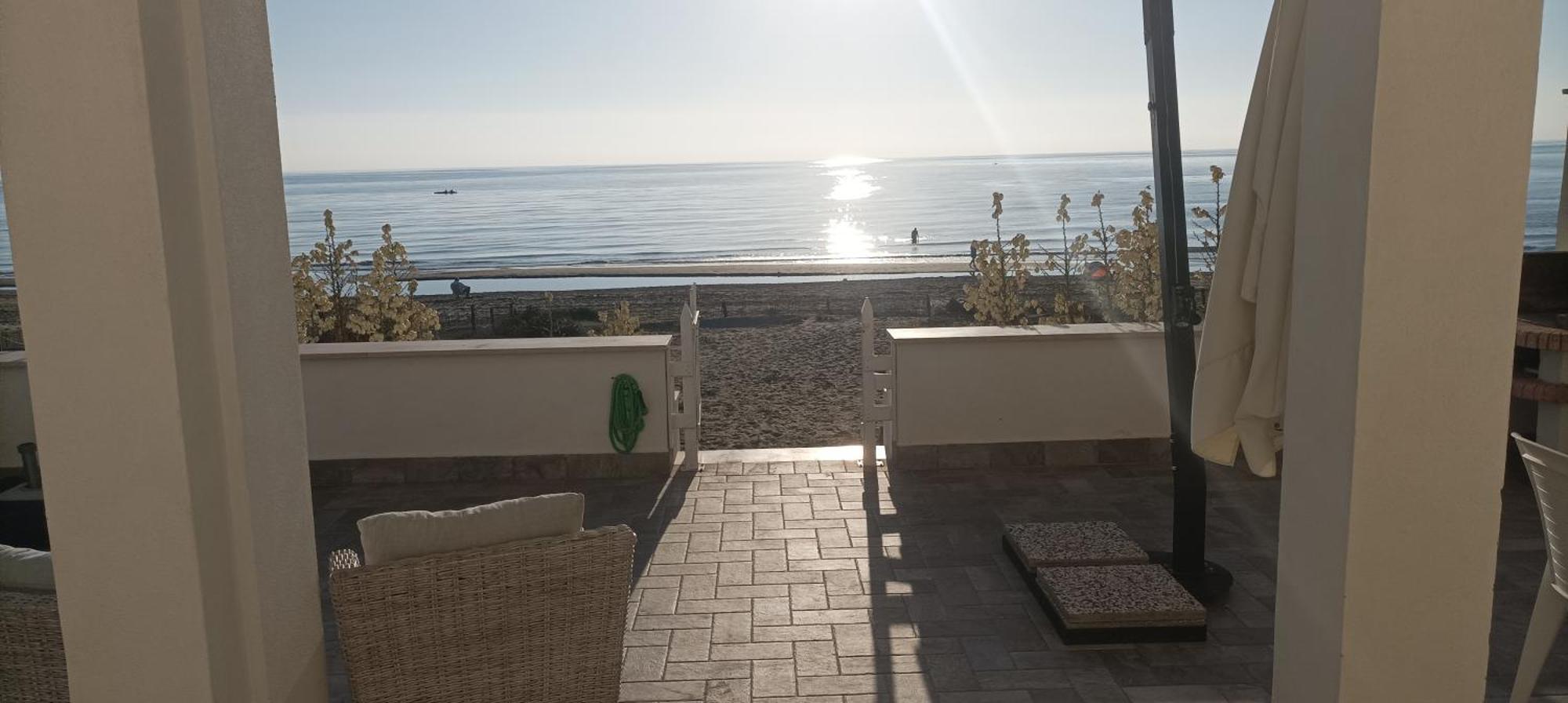 The Suite On The Beach Торваяніка Екстер'єр фото