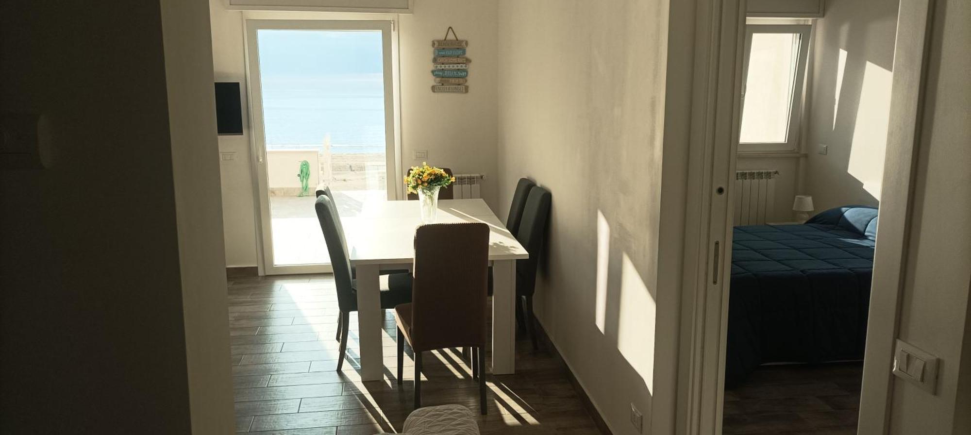 The Suite On The Beach Торваяніка Екстер'єр фото