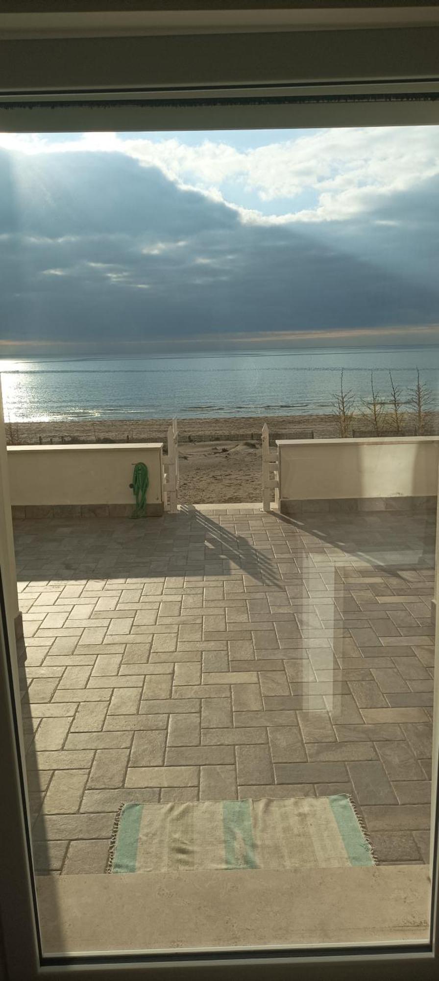 The Suite On The Beach Торваяніка Екстер'єр фото