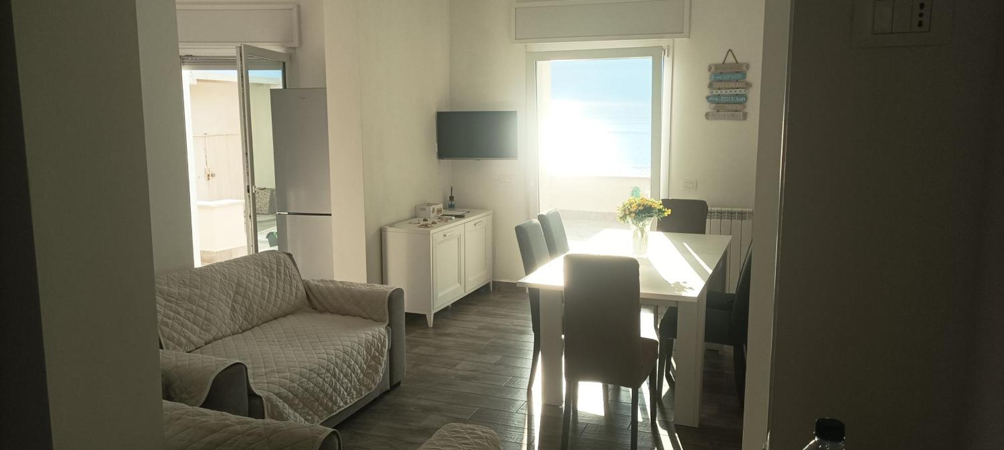 The Suite On The Beach Торваяніка Екстер'єр фото