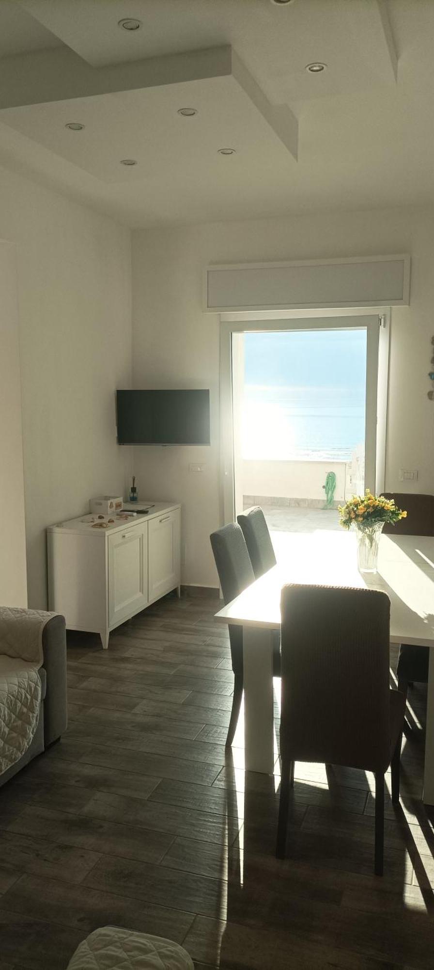 The Suite On The Beach Торваяніка Екстер'єр фото