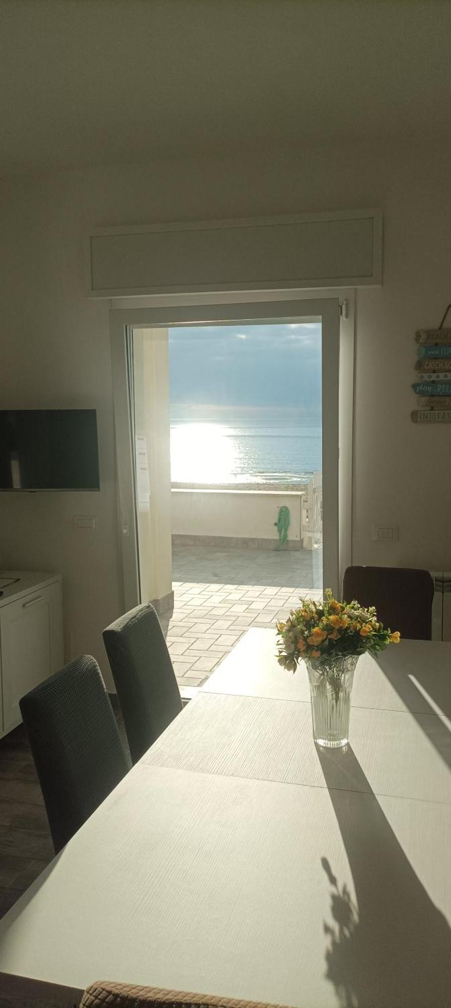 The Suite On The Beach Торваяніка Екстер'єр фото
